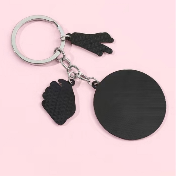 5/30$ Wednesday Adams Family keychain Thing Enid Claws Netflix - Picture 3 of 4